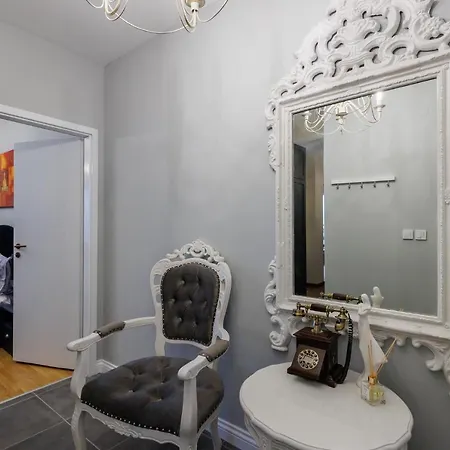 Cozy Bansko, A 7 Min Walk Away From The Gondola Daire Bansko